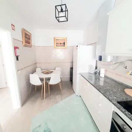 Local Casa Branca * Albufeira